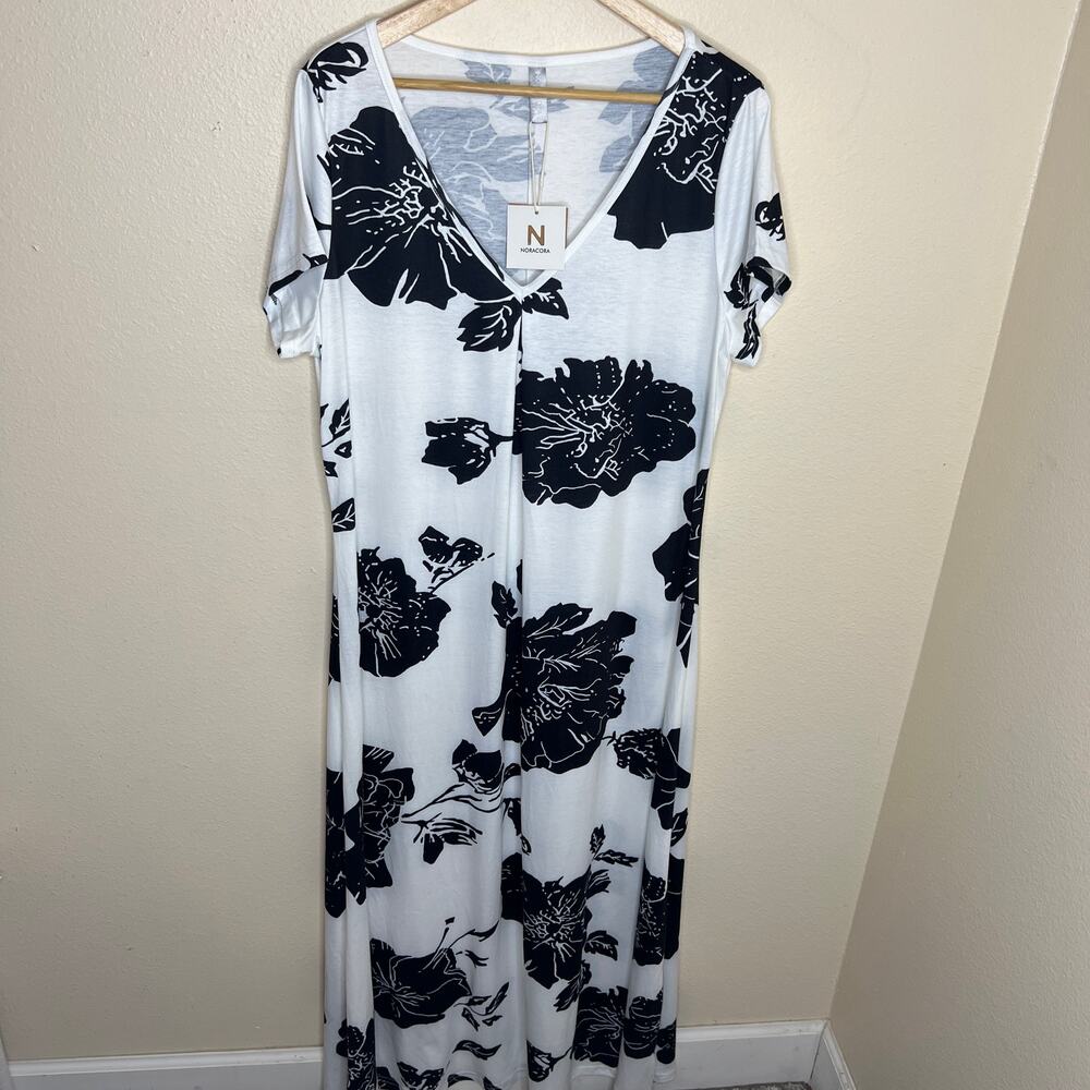 Noracora White Black Flowers Vneck Dress XXL